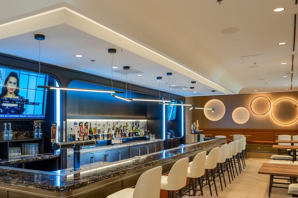 Atlantica Hotel Халифакс Екстериор снимка