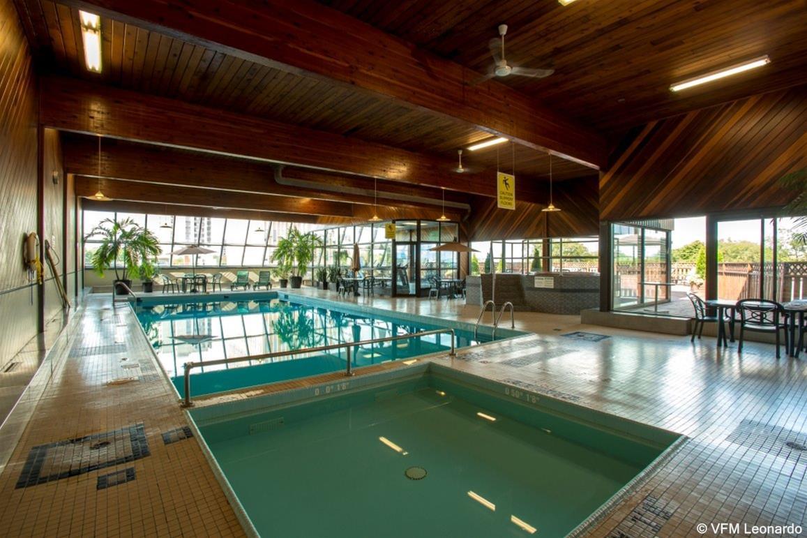 Atlantica Hotel Халифакс Екстериор снимка